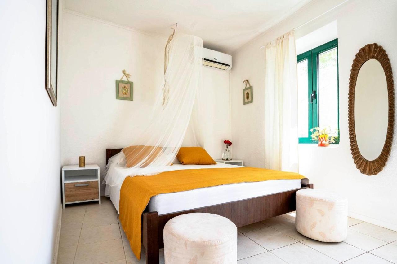 Holiday Home Alegra Podgora Esterno foto