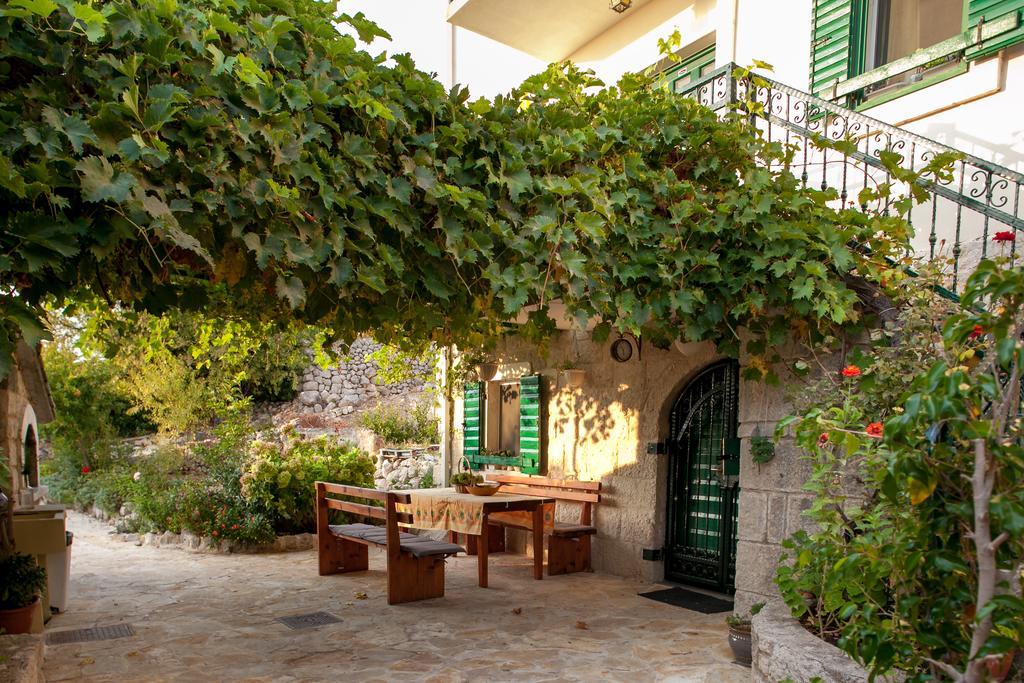 Holiday Home Alegra Podgora Esterno foto